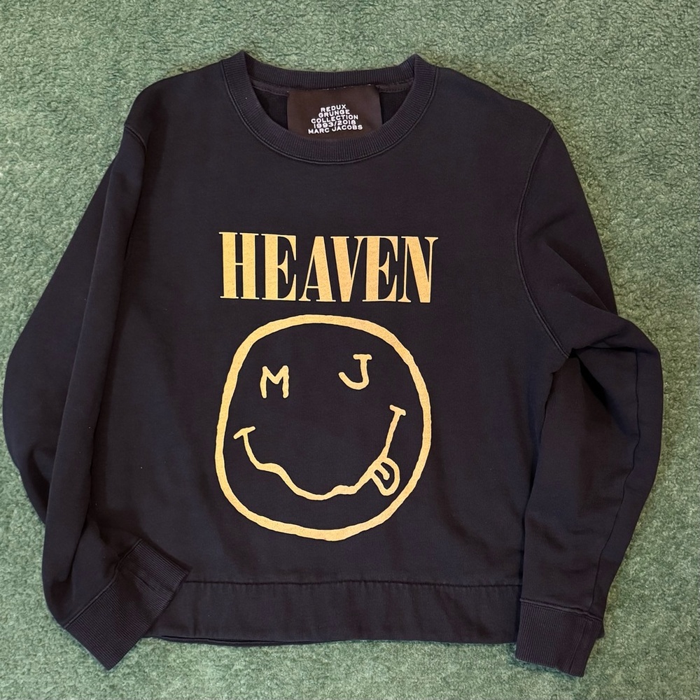 Heaven by Marc Jacob’s unisex sweater size medium